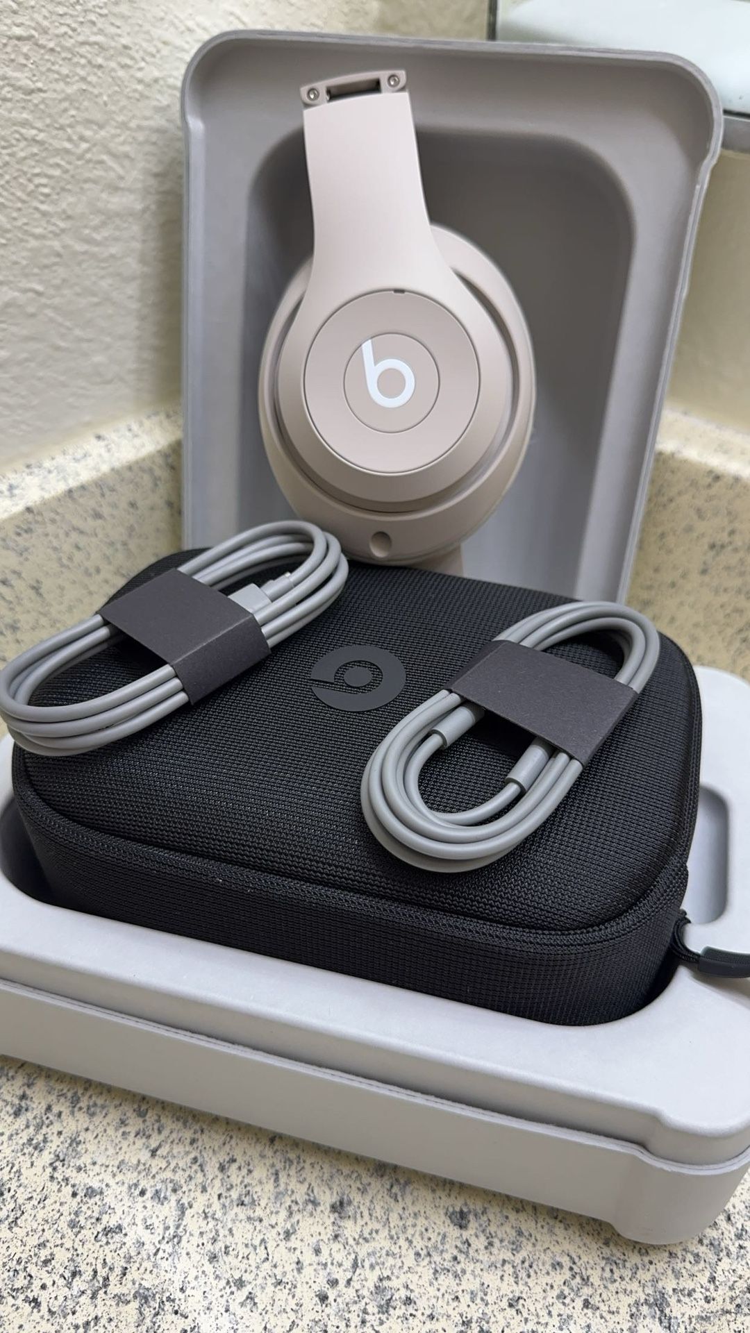 Beats Studio Pro Bluetooth Wireless Headphones