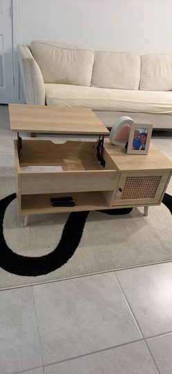 Modern Lift Top Coffee Table with Storage