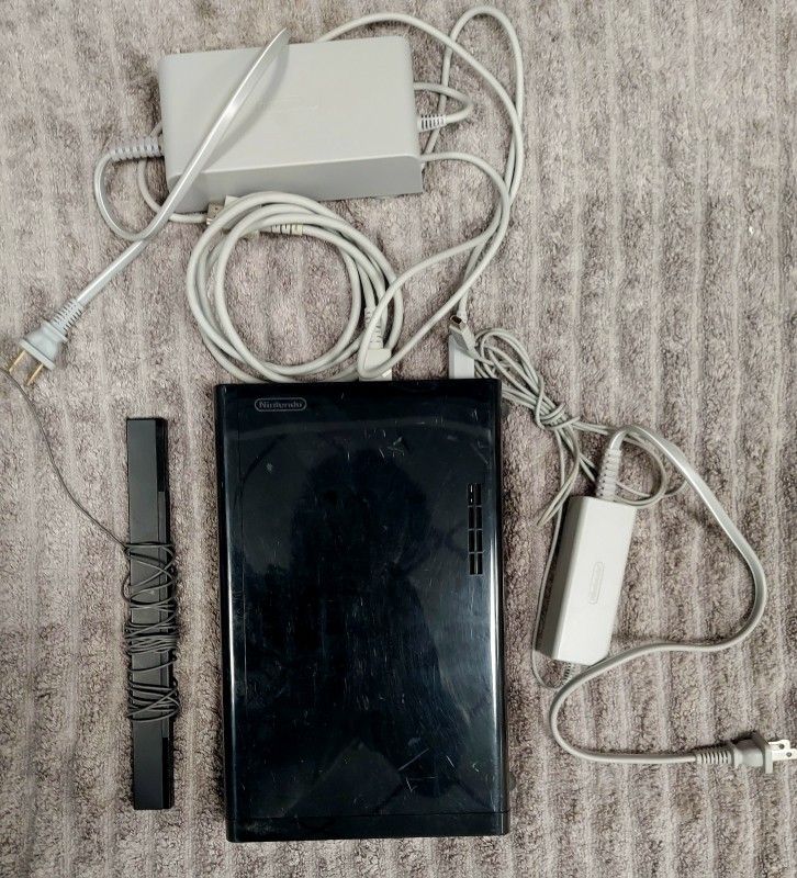 185$ Nintendo Wii And Wii U Guitar Only No Controllers