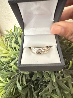 Men’s wedding band