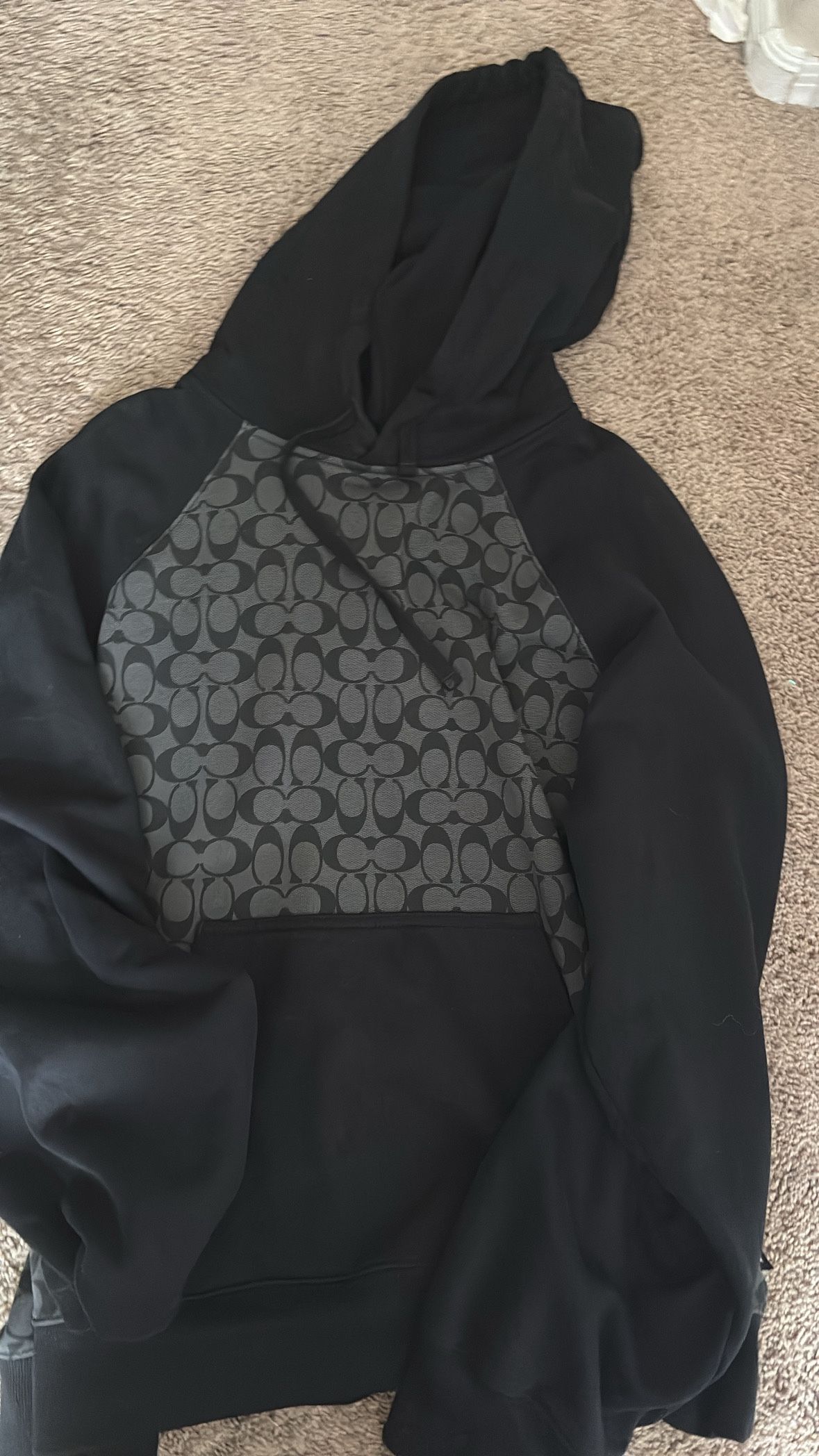 coach hoodie size XXL only worn once