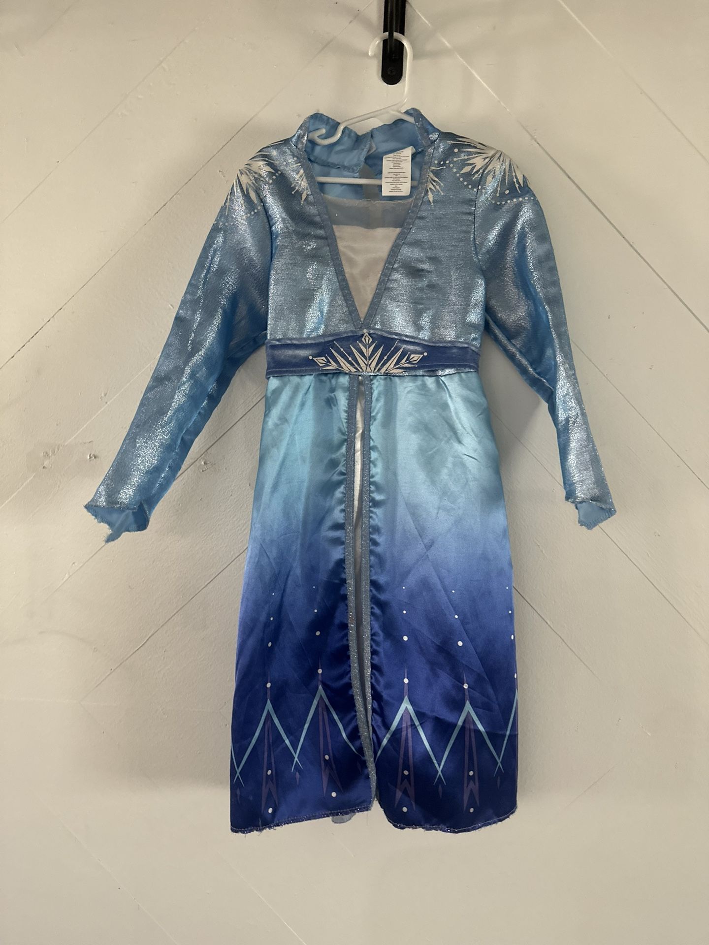 Elsa Dress Up - Disney