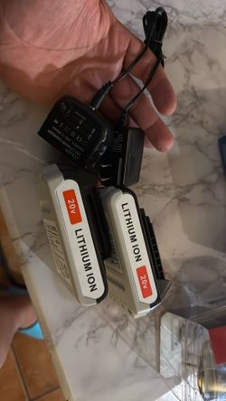 Lithium ion 20 V battery with charger for drills