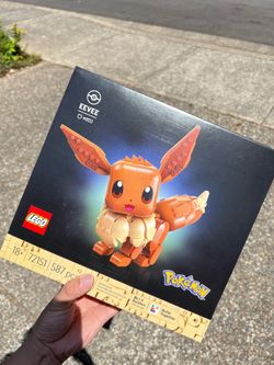 🧱 LEGO Eevee Building Set