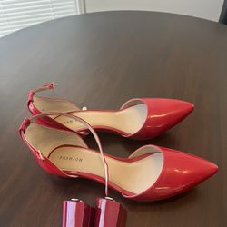 Adjustable Heel Height Red Shoes