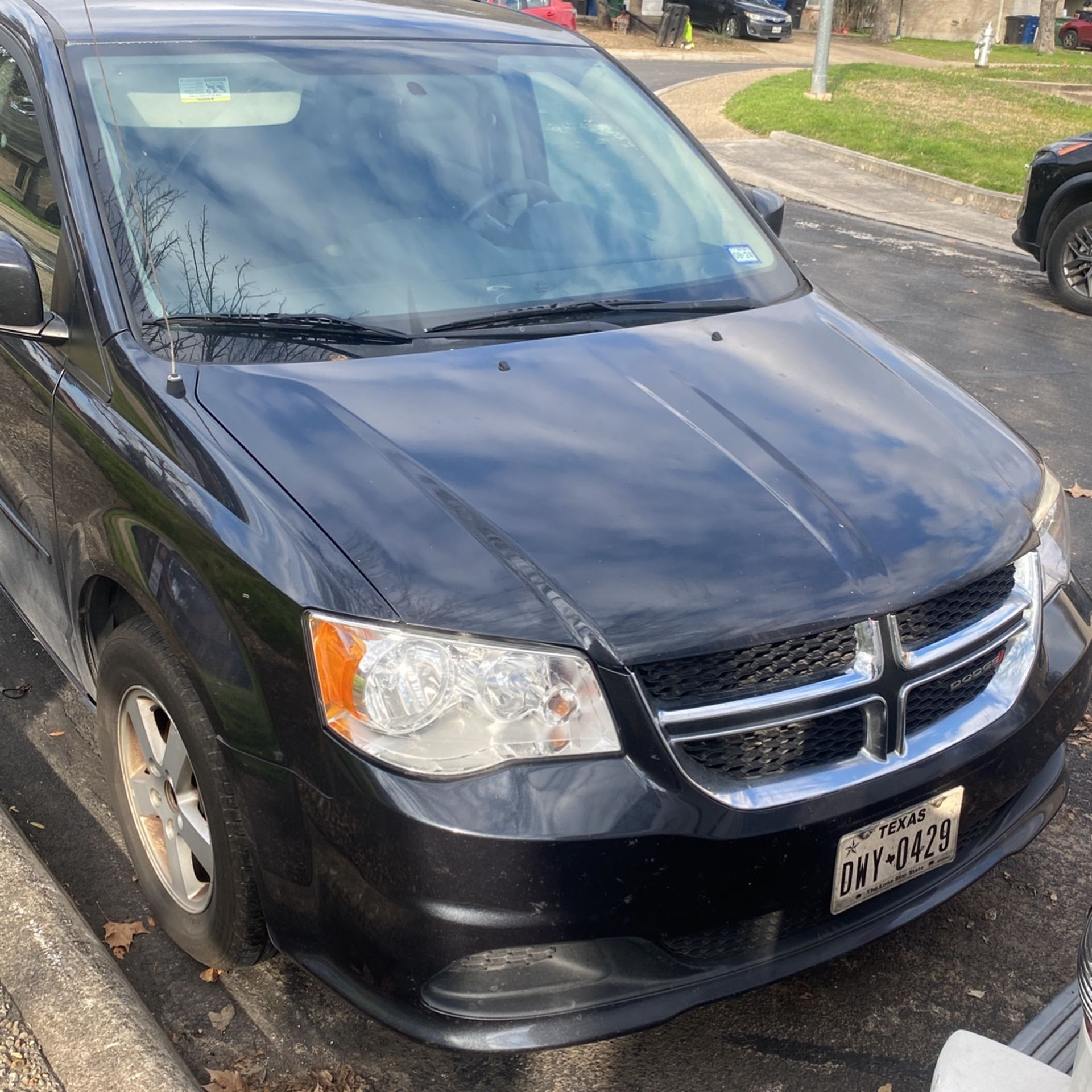 2013 Dodge Caravan/Grand Caravan for Sale in San Antonio, TX OfferUp