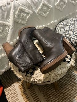 Lucky Brand Women's Brown Leather Boots size 12