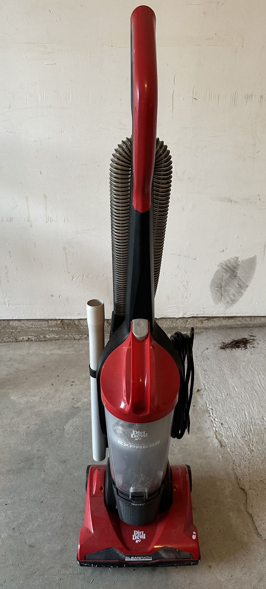 Dirt Devil Endura Express Bagless Compact Upright Vacuum Cleaner - UD70171