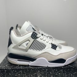 Military Black Jordan 4