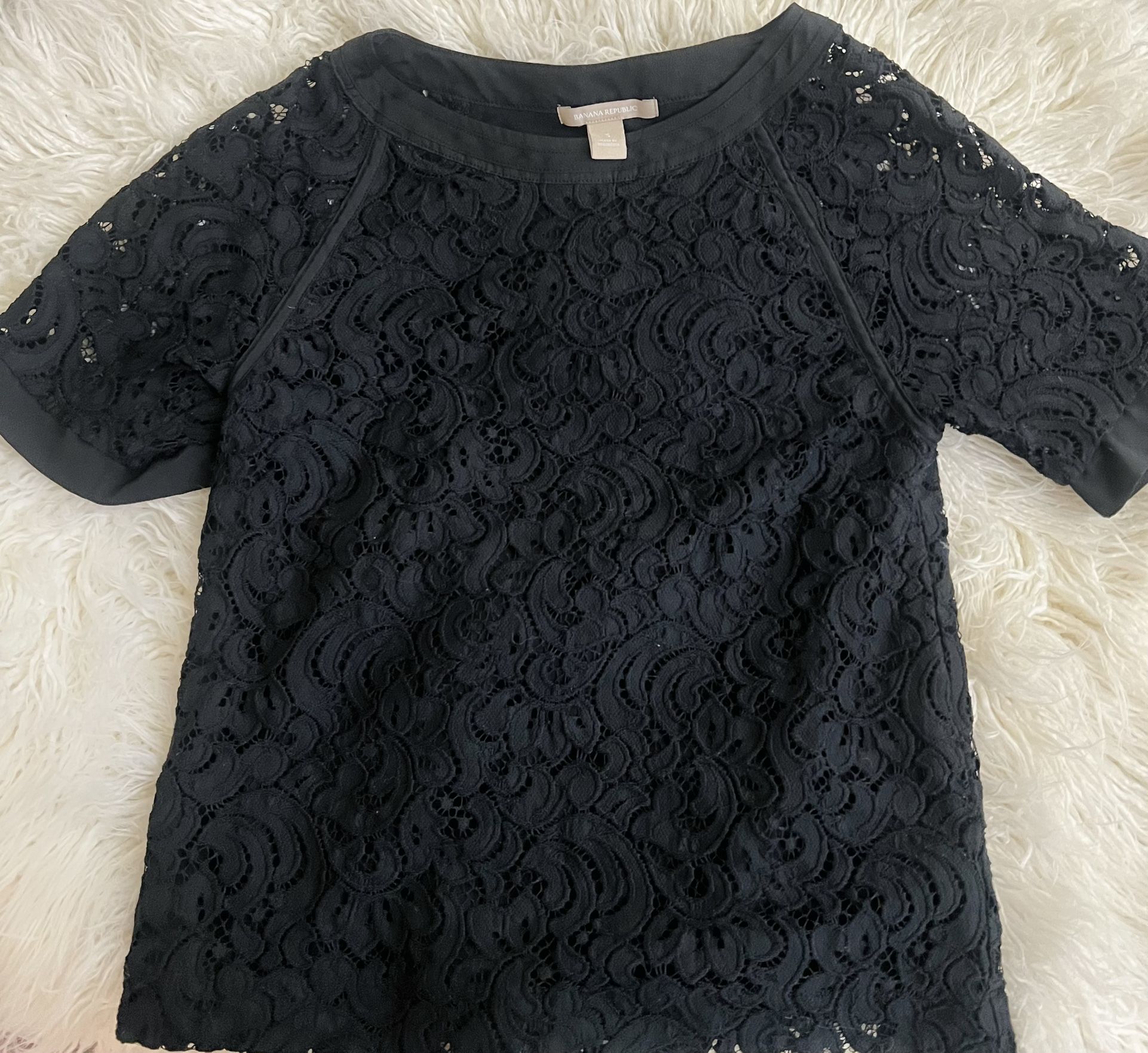Women’s Banana Republic Blouse