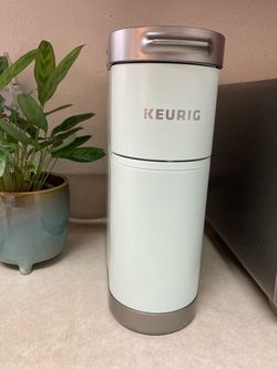 Keurig Coffee Machine - Single Serve
