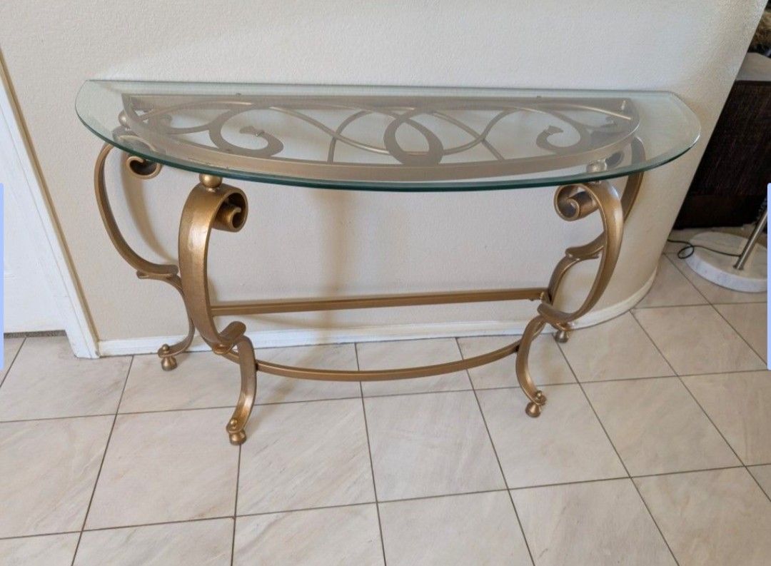 Elegant Glass & Metal Console Table – 49x18x29"