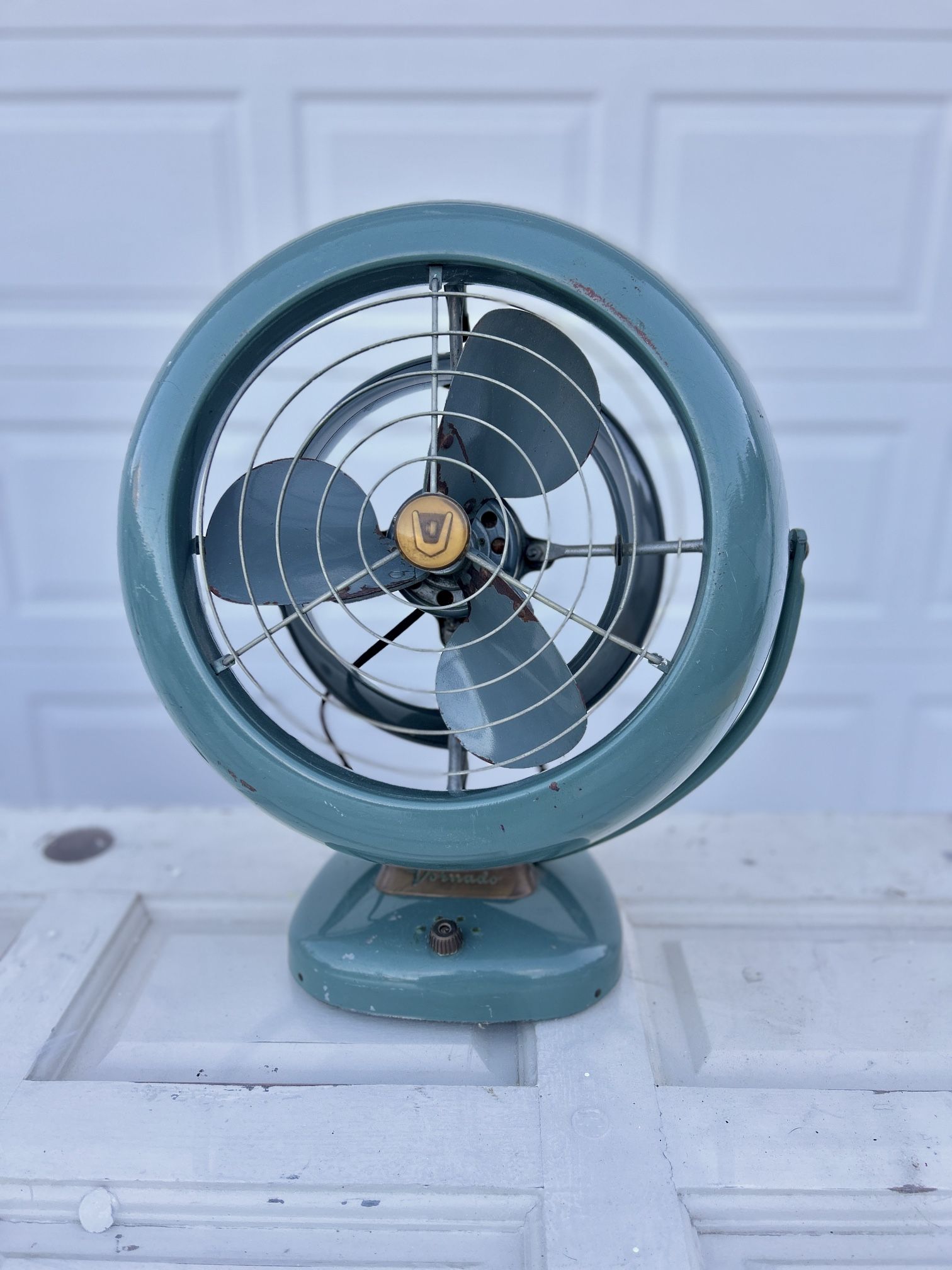 Vintage Green Vornado Desktop Fan (1950s) 3-Speed, Retro Style
