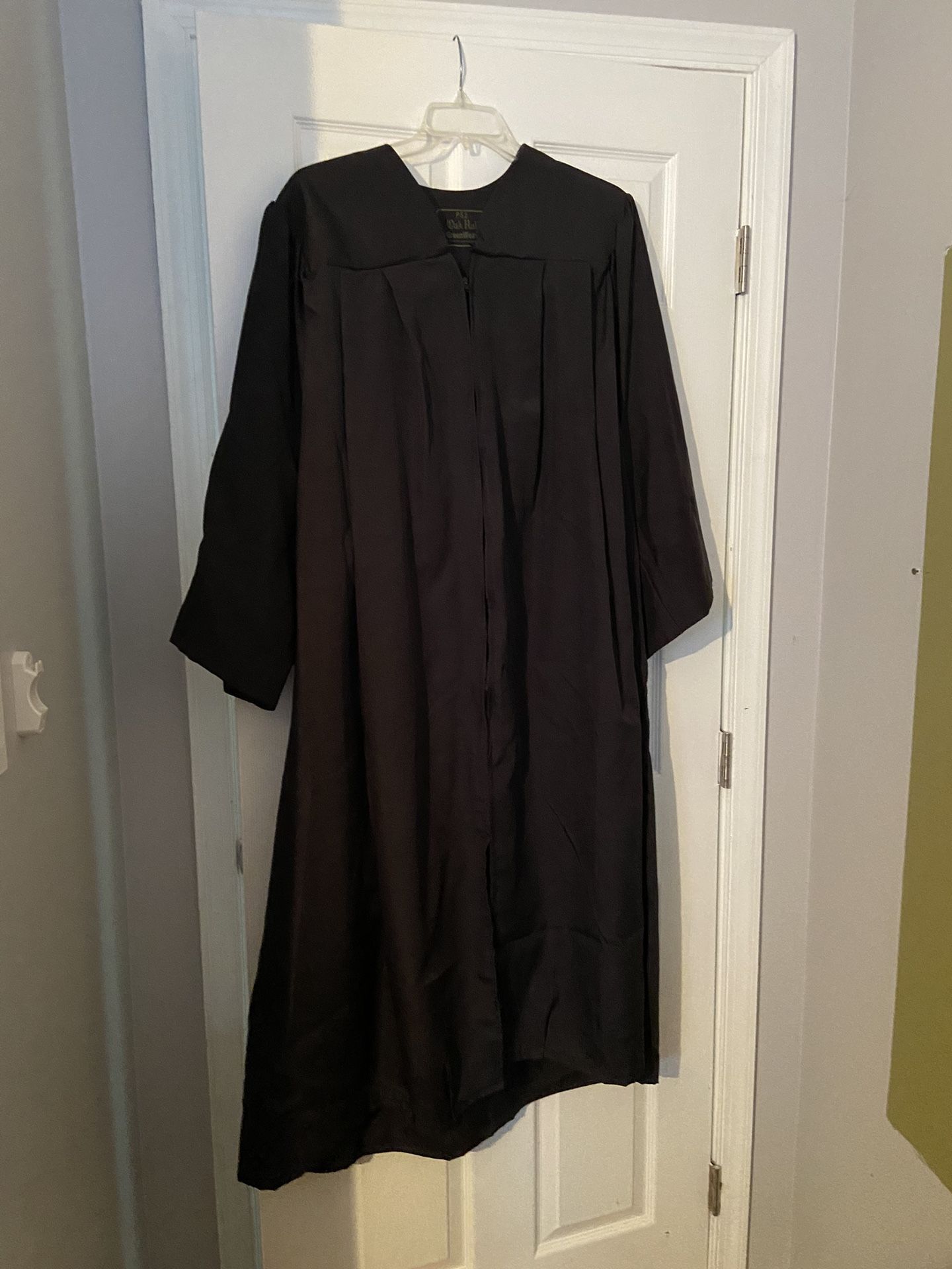 Graduation Gown: Size 5X