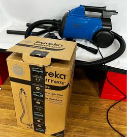 Eureka Mighty Mite 3670H Canister Vacuum Cleaner w/ Box, Extra Bags & Attachments 🚚 Moving Sale!