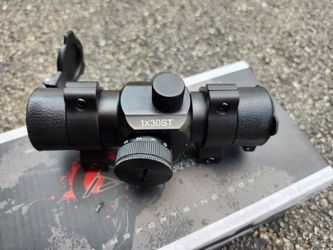 AIM Sports 1x30ST Tactical Sight with Mounts and Flip-Up Covers