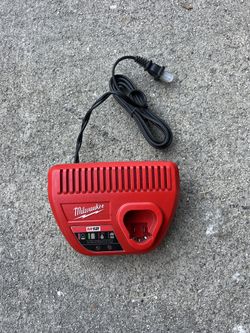 Milwaukee M12 Charger - Brand New