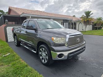 2013 TOYOTA TUNDRA