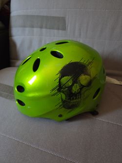 lime green Razor V17 youth multi-sport helmet