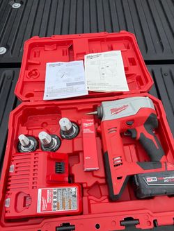 Milwaukee M18 Expansion Tool Kit