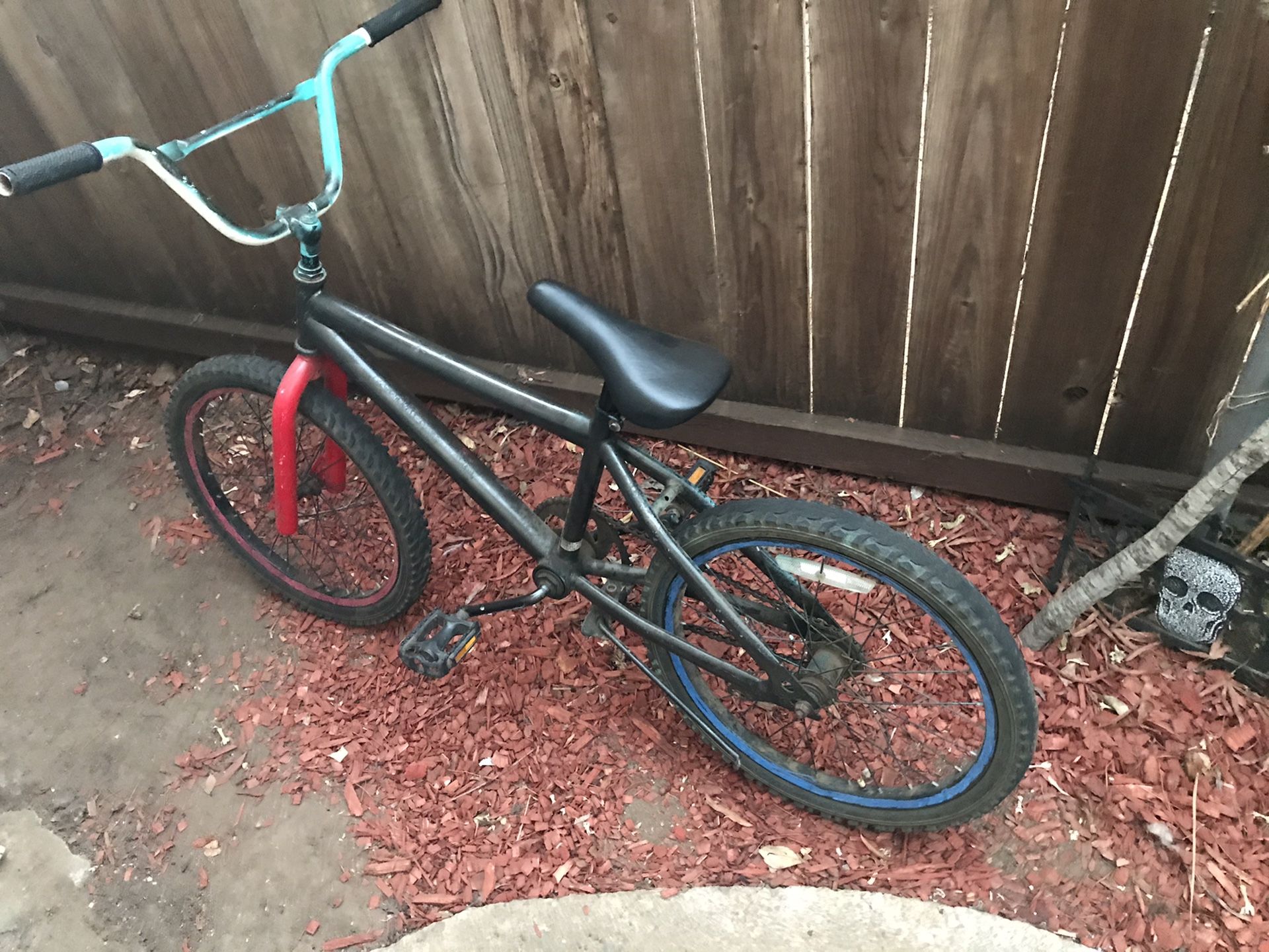 Bike used good frame tires are good