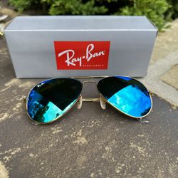 Turquoise/Gold Ray Bans!