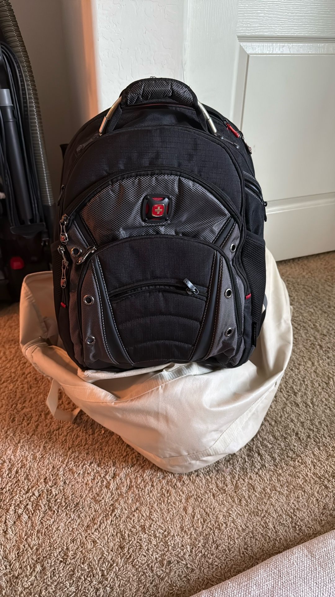 Wenger Swiss Army Heavy Duty, Travel Bag