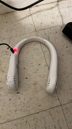 bladeless neck fan good condition