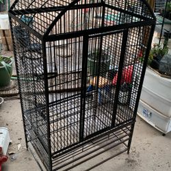 5ft Tall Metal Cage