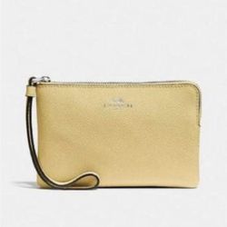 New Coach Leather Corner Zip Wristlet
