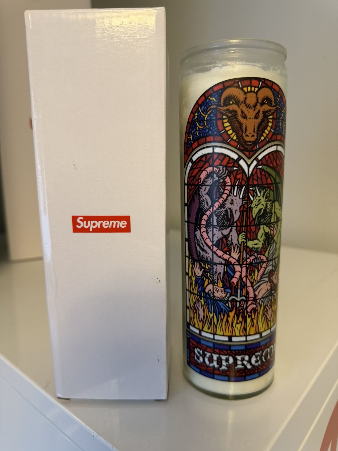 SUPREME PRAYER π CANDLE