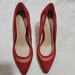 Red Heels 
