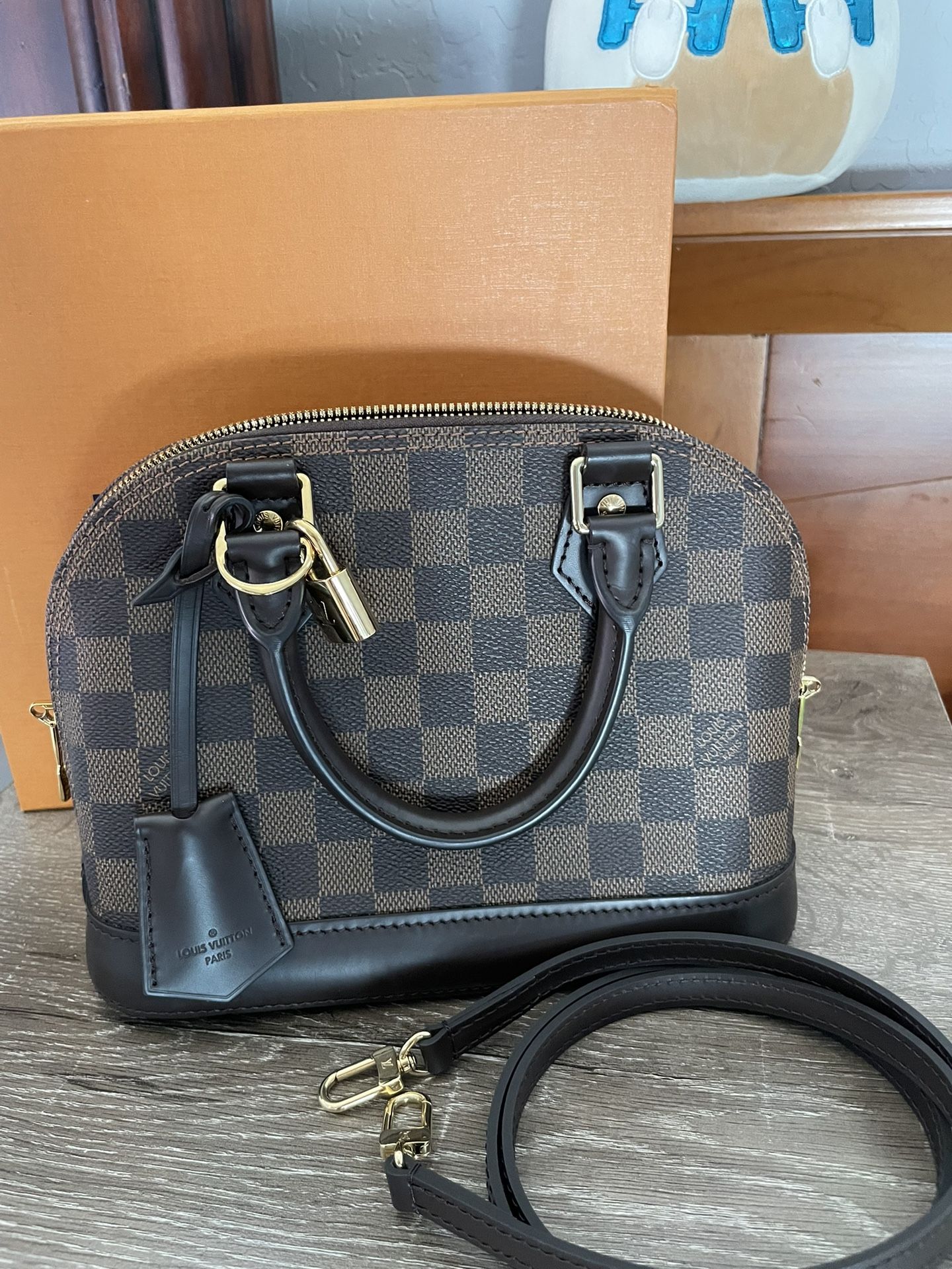Louis Vuitton Alma
