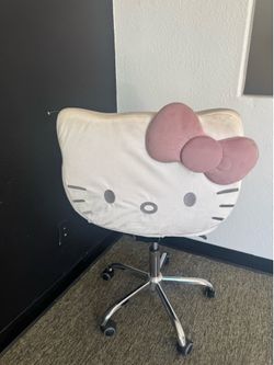 Hello kitty chair