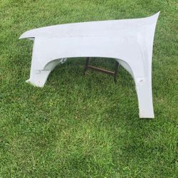 2013 Chevrolet Silverado Fender