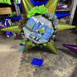 Shriek bola star pinata CUSTOM PRINT
