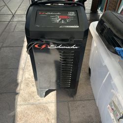 Battery Charger 