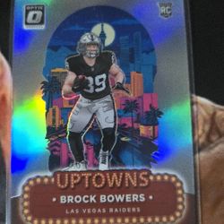 UPTOWNS 