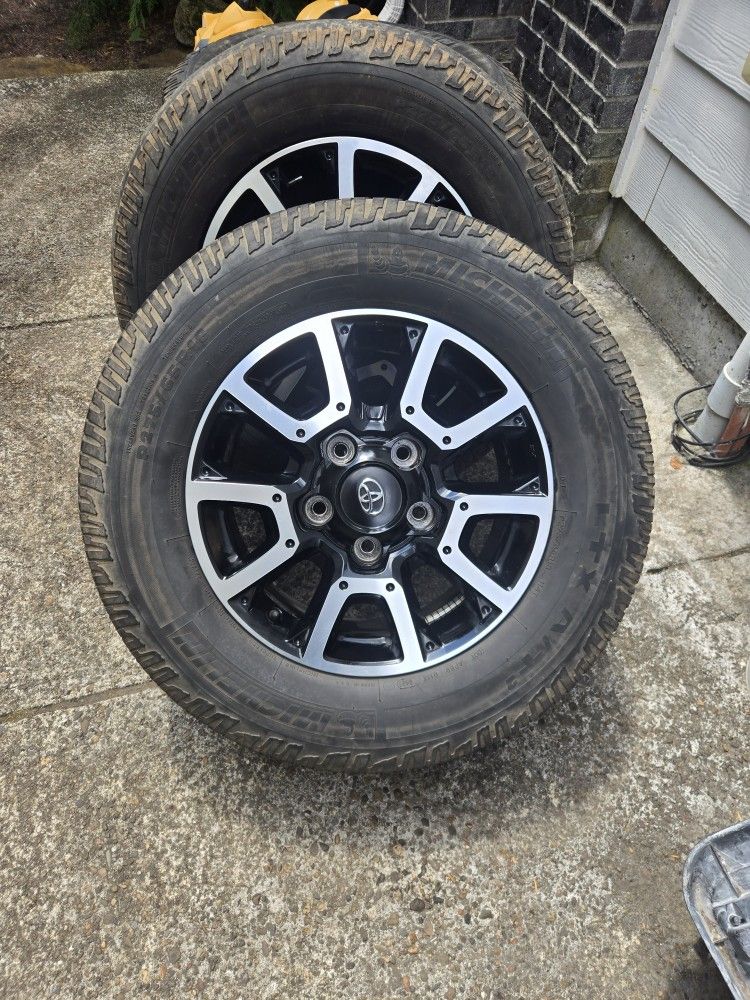 Wheels TIRES 275-65-18 