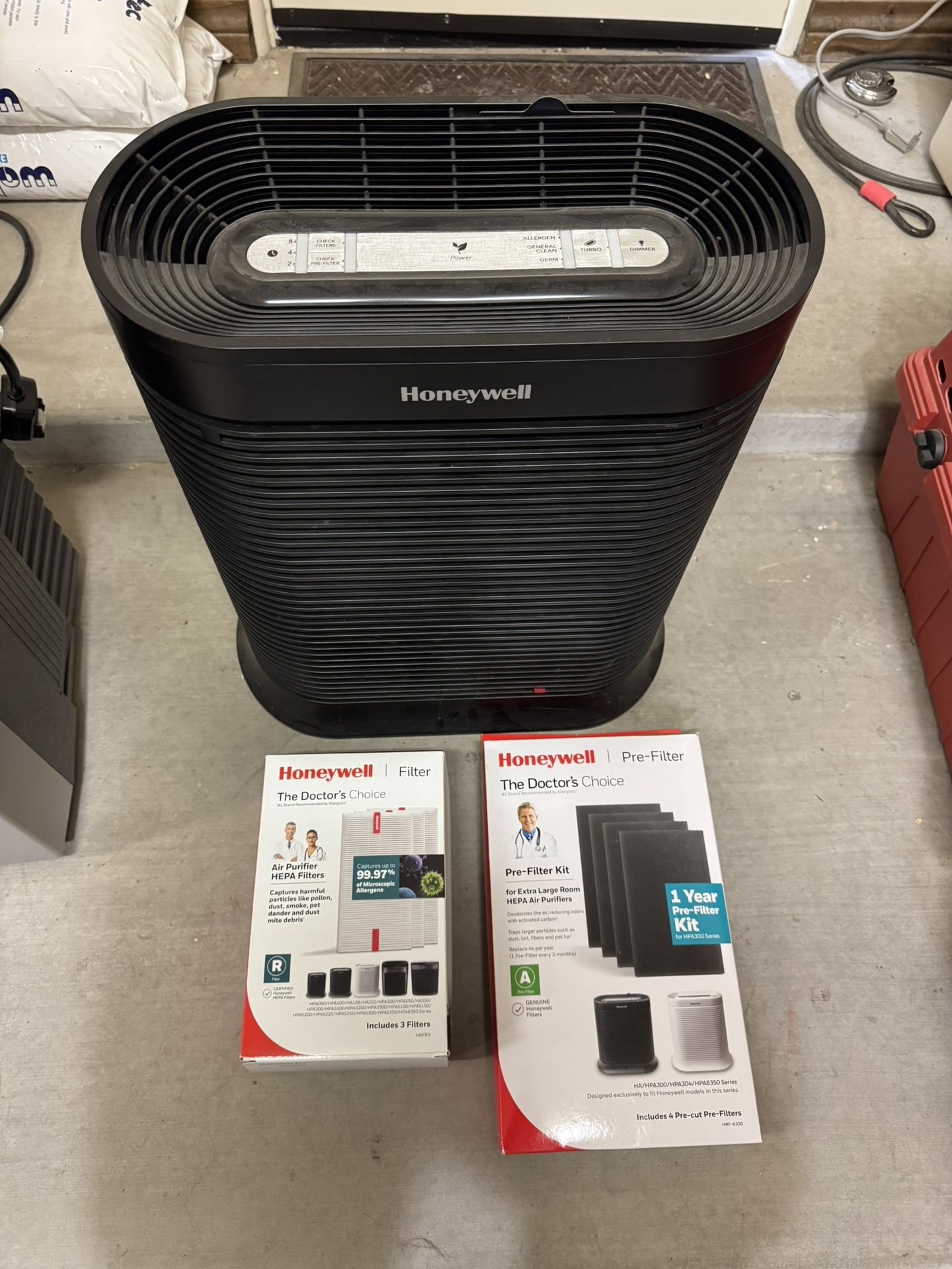 Honeywell True HEPA Air Purifier HA300BHD
