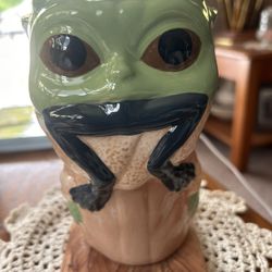 Mandalorian Baby Yoda Grogu Star Wars Eating Frog 6" Goblet Coffee Mug Tea Cup