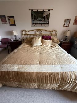 KING - Select Comfort Ultra Series - Adjustable Bed with Bedding