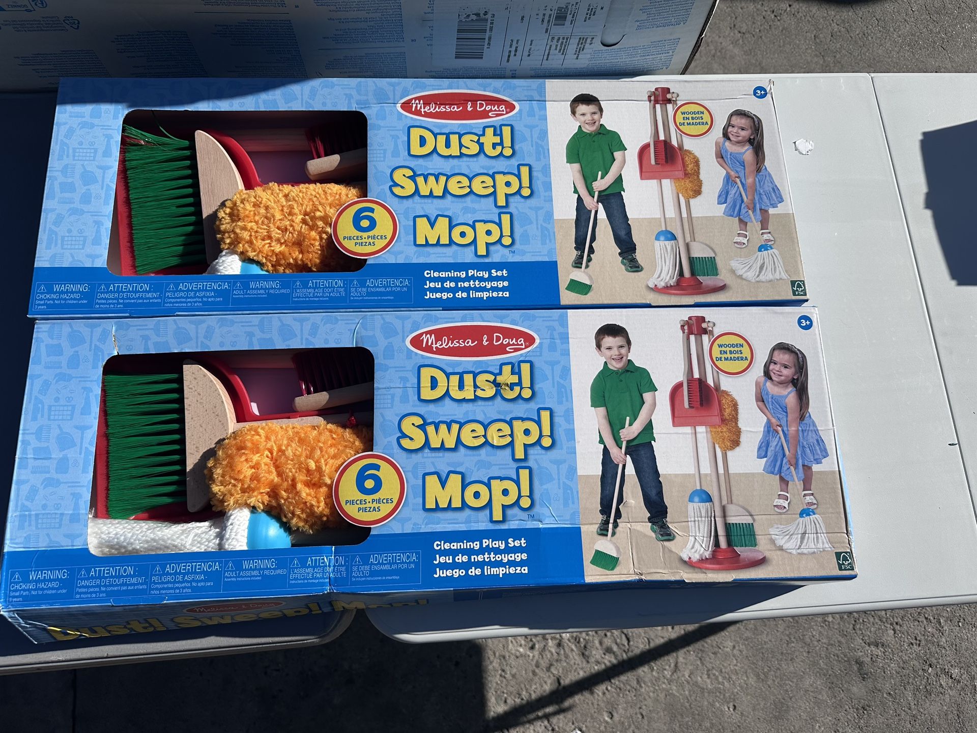 Melissa & Doug Dust! Sweep! Mop! 6pc Wooden Pretend Play Preschool Cleaning Set