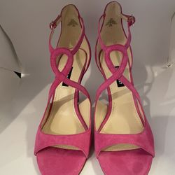Beautiful Nine West Open Toe Pink Suede Ankle Strap Sandal. Size 9.5 M Brand New in Box