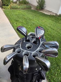 TaylorMade Stealth Golf Club Set, LH