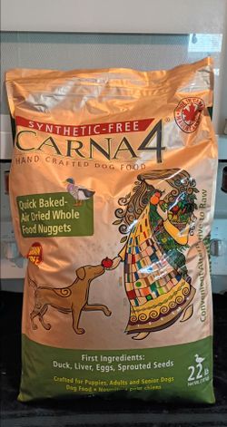 Carna4 dog food