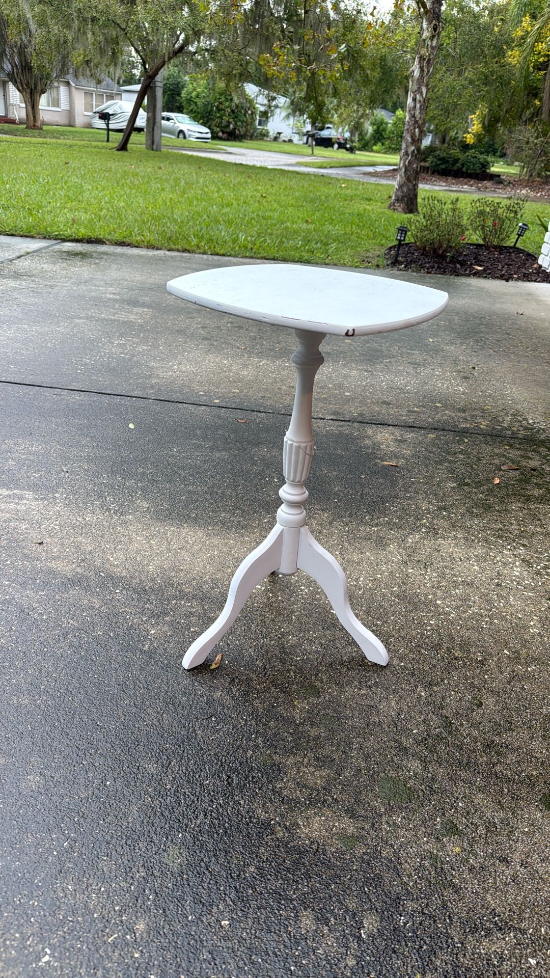 3 Legged Stand