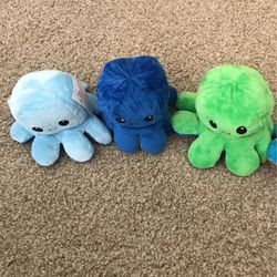 Octopus Plushies 