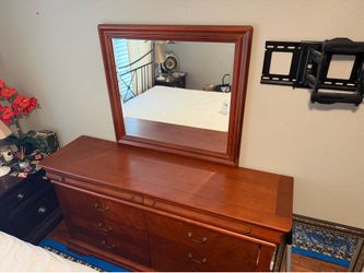 Bedroom Dresser with Mirror