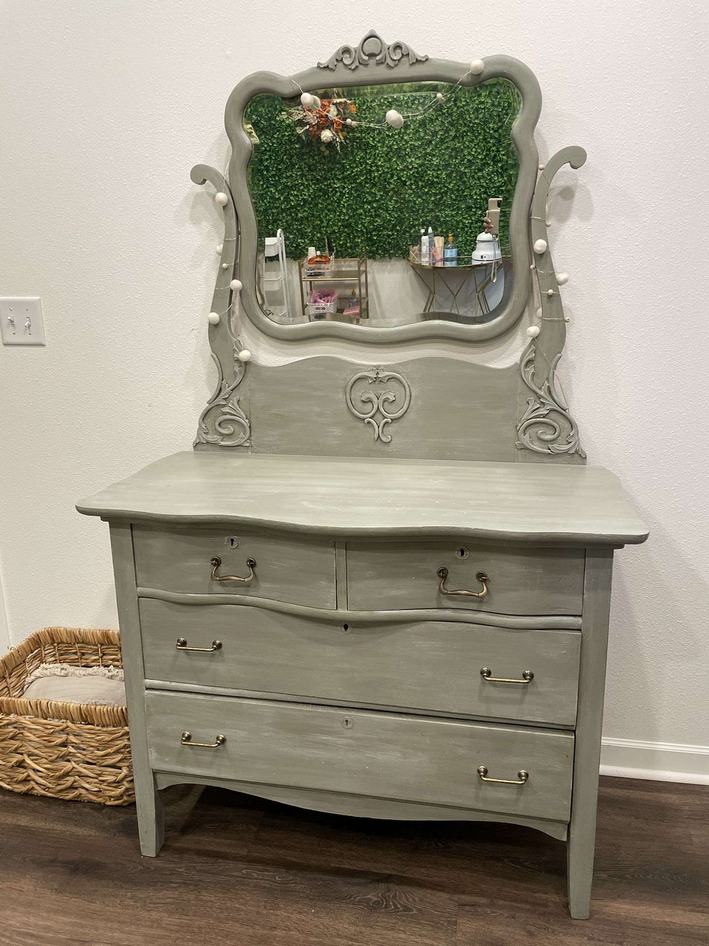 Perfect Condition! Refinished Vintage Dresser and Mirror in Green